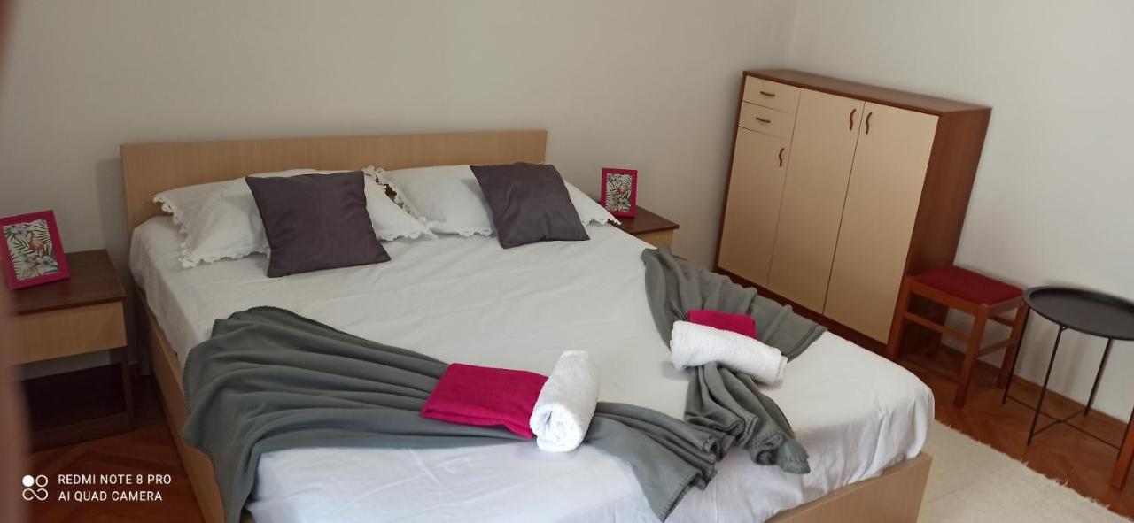 Downtown Dream Makarska Apartamento Exterior foto